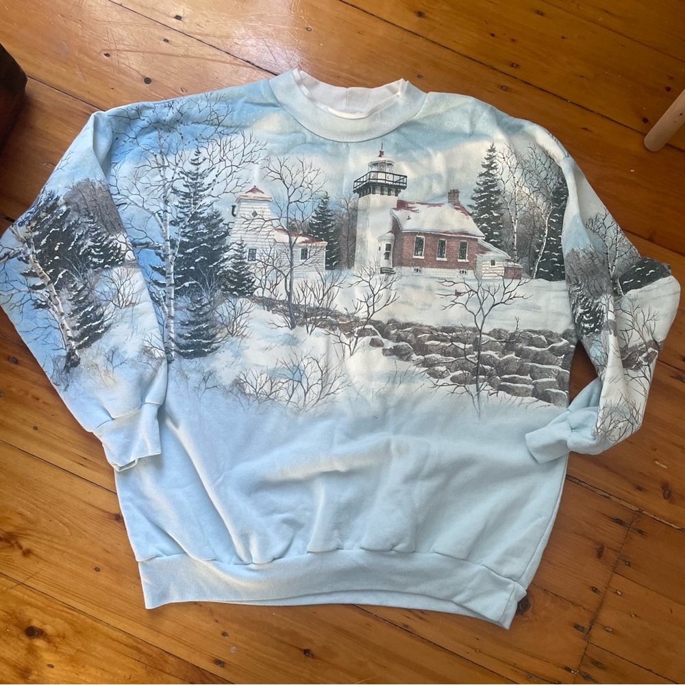 Vintage National Wildlife Federation Winter Lighthouse Crewneck Sweatshirt